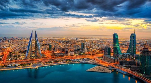 How to move to Bahrain in 2025