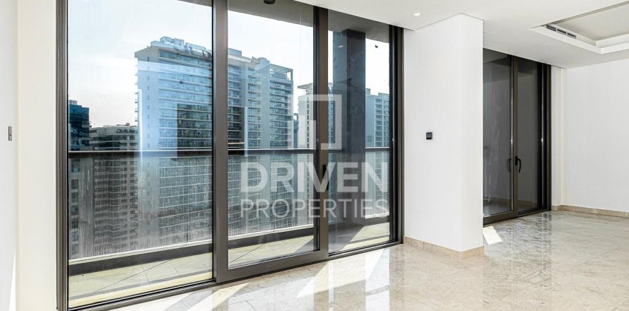 Appartement de 2 chambres à Business Bay, UAE No. 84737