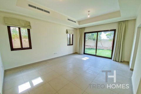 Villa de 4 dormitorios en Lila, UAE No. 80319 4
