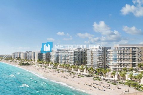 3 bedrooms Apartment in Abu Dhabi, UAE No. 105922 23