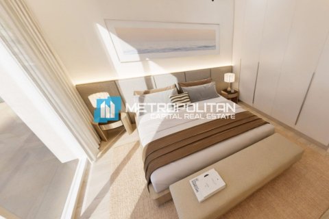 3 bedrooms Apartment in Abu Dhabi, UAE No. 105922 11
