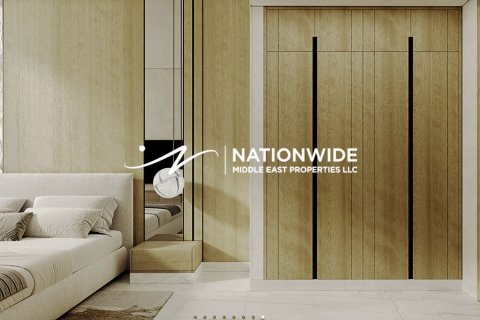 3 bedrooms Apartment in Abu Dhabi, UAE No. 105892 5