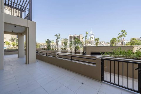 Apartment de 2 dormitorios en Umm Suqeim, UAE No. 87070 9