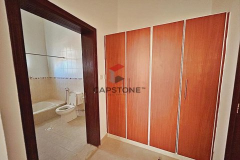 5 bedrooms Villa in Al Markhaniya, UAE No. 86360 24