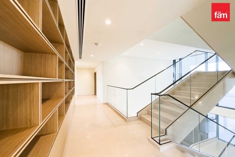 Villa de 5 dormitorios  No. 105758 5