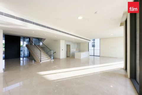 Villa de 5 dormitorios  No. 105758 9