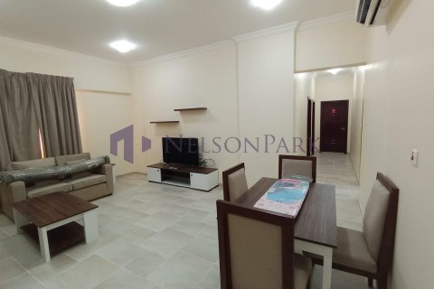 2 bedrooms Apartment in Doha, Qatar No. 58297 3