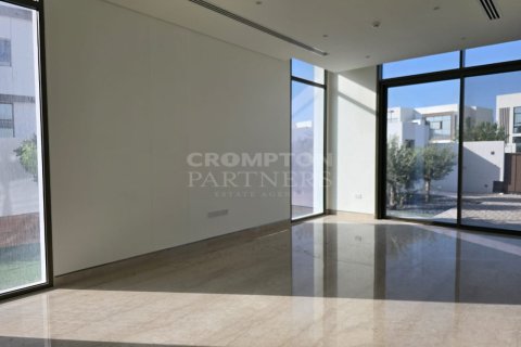 5 bedrooms Villa in Abu Dhabi, UAE No. 83196 19