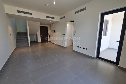 3 bedrooms Townhouse on the Yas Island, UAE No. 83194 2