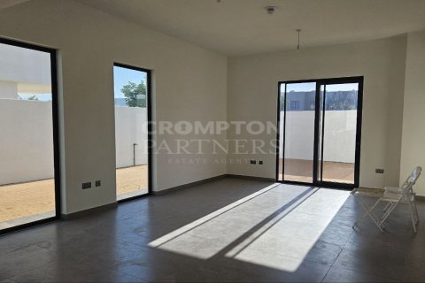 3 bedrooms Villa on the Yas Island, UAE No. 83192 3