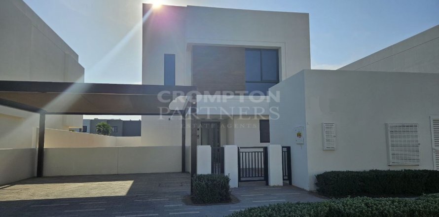 3 bedrooms Villa on the Yas Island, UAE No. 83192