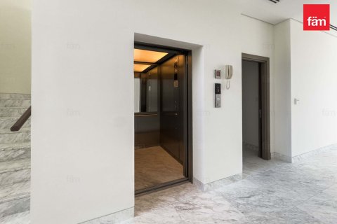 Villa de 6 dormitorios en Dubai, UAE No. 90612 22