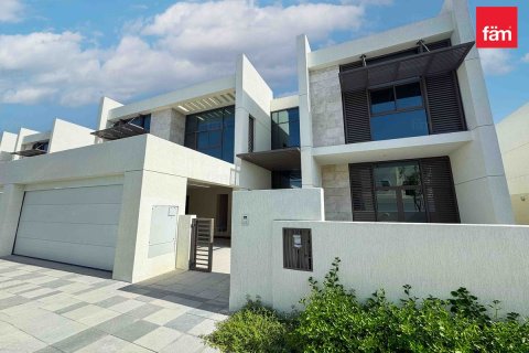 Villa de 6 dormitorios en Dubai, UAE No. 90612 2