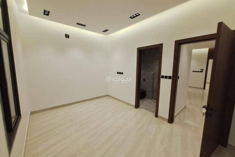 Квартира с 4 спальнями в Эр-Рияд, Саудовская Аравия №99514 12