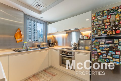 Apartment de 2 dormitorios en Claren Towers, UAE No. 74374 6