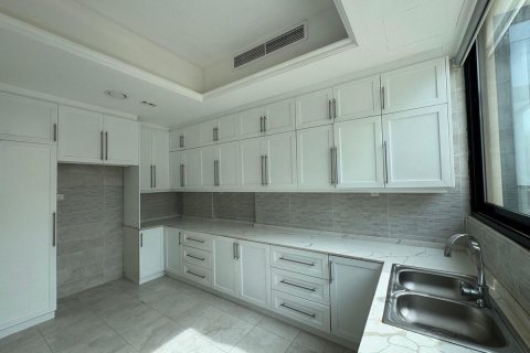 Commercial property de 3 dormitorios en Al Zorah, UAE No. 79534 13