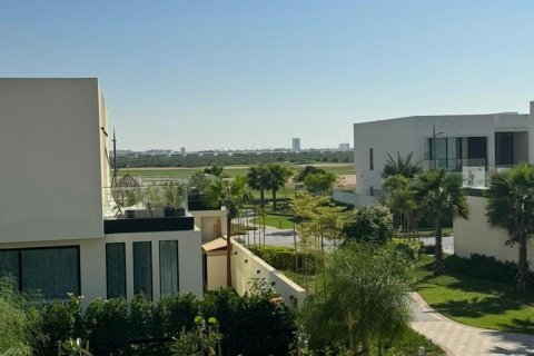 Commercial property de 3 dormitorios en Al Zorah, UAE No. 79534 5