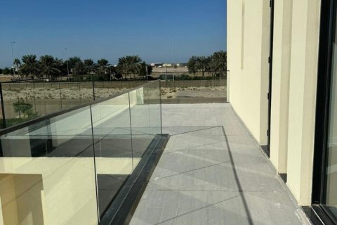 Commercial property de 3 dormitorios en Al Zorah, UAE No. 79534 6