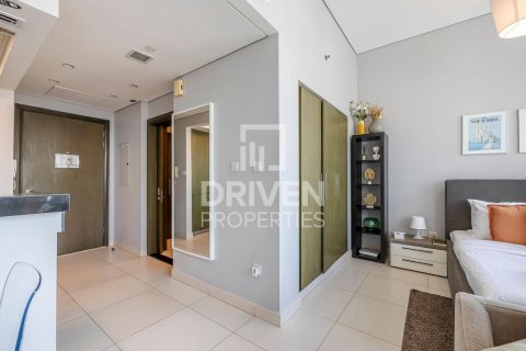 Квартира студия в The Lofts, ОАЭ №84953 9
