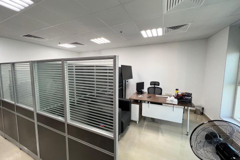 Office de 1 dormitorio en Jumeirah Lake Towers, UAE No. 80013 3