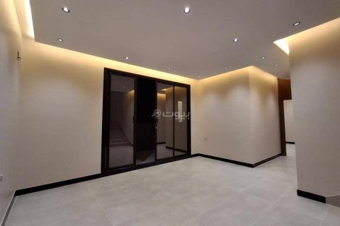 Вилла с 5 спальнями в Эр-Рияд, Саудовская Аравия №99696 7