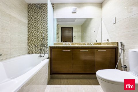 Apartment de 2 dormitorios en Dubai, UAE No. 105781 24