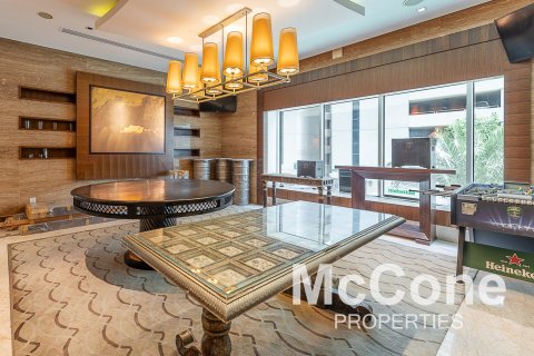 72.65مربع، محل تجاري في Sheikh Zayed Road, الإمارات العربية المتحدة رقم 74200 7