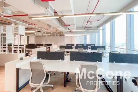 Office de 212m² en Sheikh Zayed Road, UAE No. 74213 8