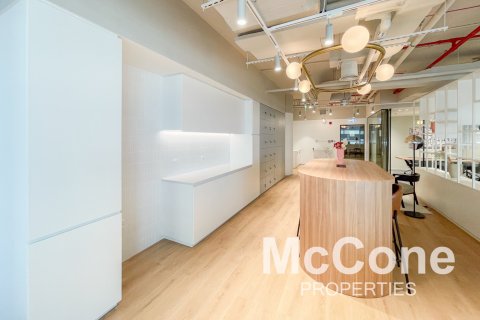 Office de 212m² en Sheikh Zayed Road, UAE No. 74213 18