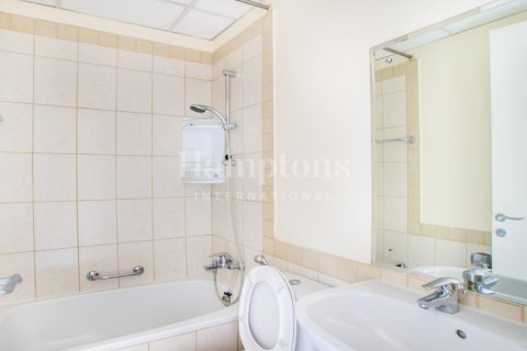 Villa de 2 dormitorios en Springs 15, UAE No. 72857 3