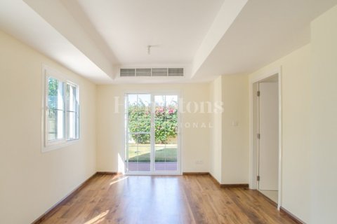 Villa de 2 dormitorios en Springs 15, UAE No. 72857 2