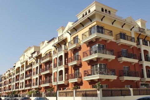 PANTHEON BOULEVARD No. 69302