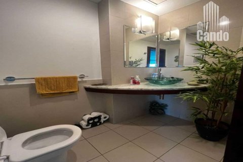 Apartment de 2 dormitorios en World Trade Centre Residence, UAE No. 65015 8