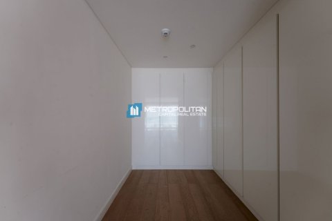 1 bedroom Apartment on the Saadiyat Island, UAE No. 90764 3