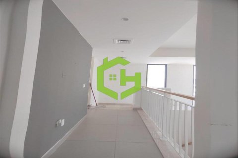 Villa de 4 chambres  No. 90780 8