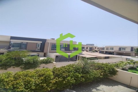 Villa de 4 chambres  No. 90780 21