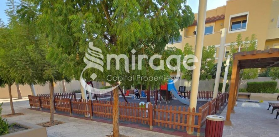 Townhouse de 3 dormitorios en Al Raha Gardens, UAE No. 81005