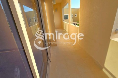 Townhouse de 3 dormitorios en Al Raha Gardens, UAE No. 81005 5