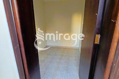Townhouse de 3 dormitorios en Al Raha Gardens, UAE No. 81005 14