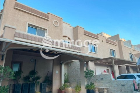 Townhouse de 5 dormitorios en Al Reef, UAE No. 81002 1