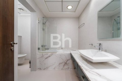 Квартира с 3 спальнями в Джумейра Бич Резиденс, ОАЭ №87088 20