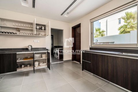 Apartment de 2 dormitorios en Jumeirah Village Circle, UAE No. 78056 8