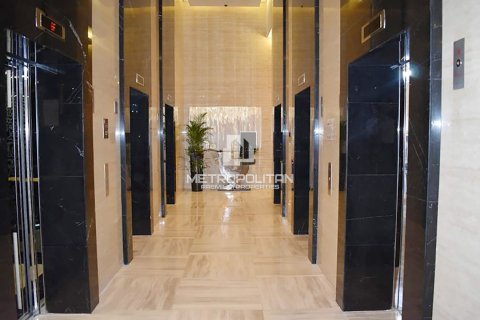 Apartment de 2 dormitorios en Jumeirah Village Circle, UAE No. 78056 18