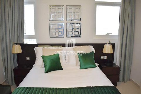 Apartment de 2 dormitorios en Jumeirah Village Circle, UAE No. 78056 9