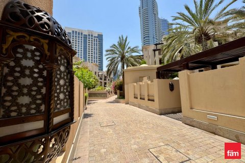 Apartment de 1 dormitorio en Old Town, UAE No. 89053 4