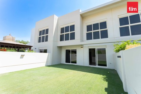 3 غرف نوم تاون هاوس رقم 100200 23