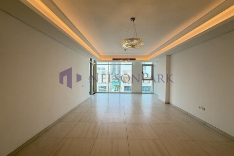 1 bedroom Apartment in Doha, Qatar No. 57989 2