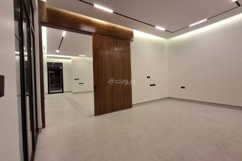 Вилла с 6 спальнями в Эр-Рияд, Саудовская Аравия №99607 16