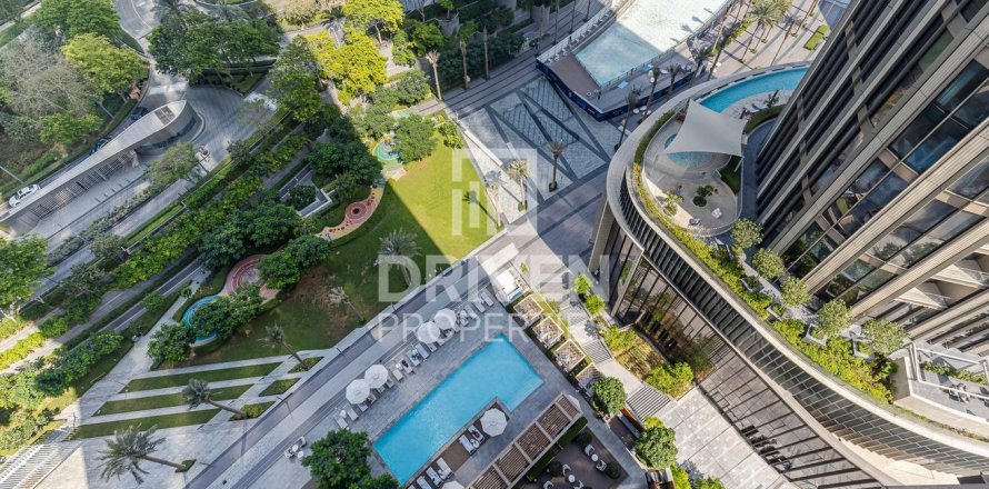 Apartment de 3 dormitorios en Downtown Dubai (Downtown Burj Dubai), UAE No. 84027