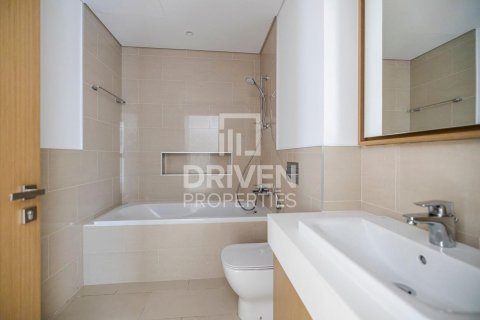 Appartement de 2 chambres à Creekside 18, UAE No. 84028 14